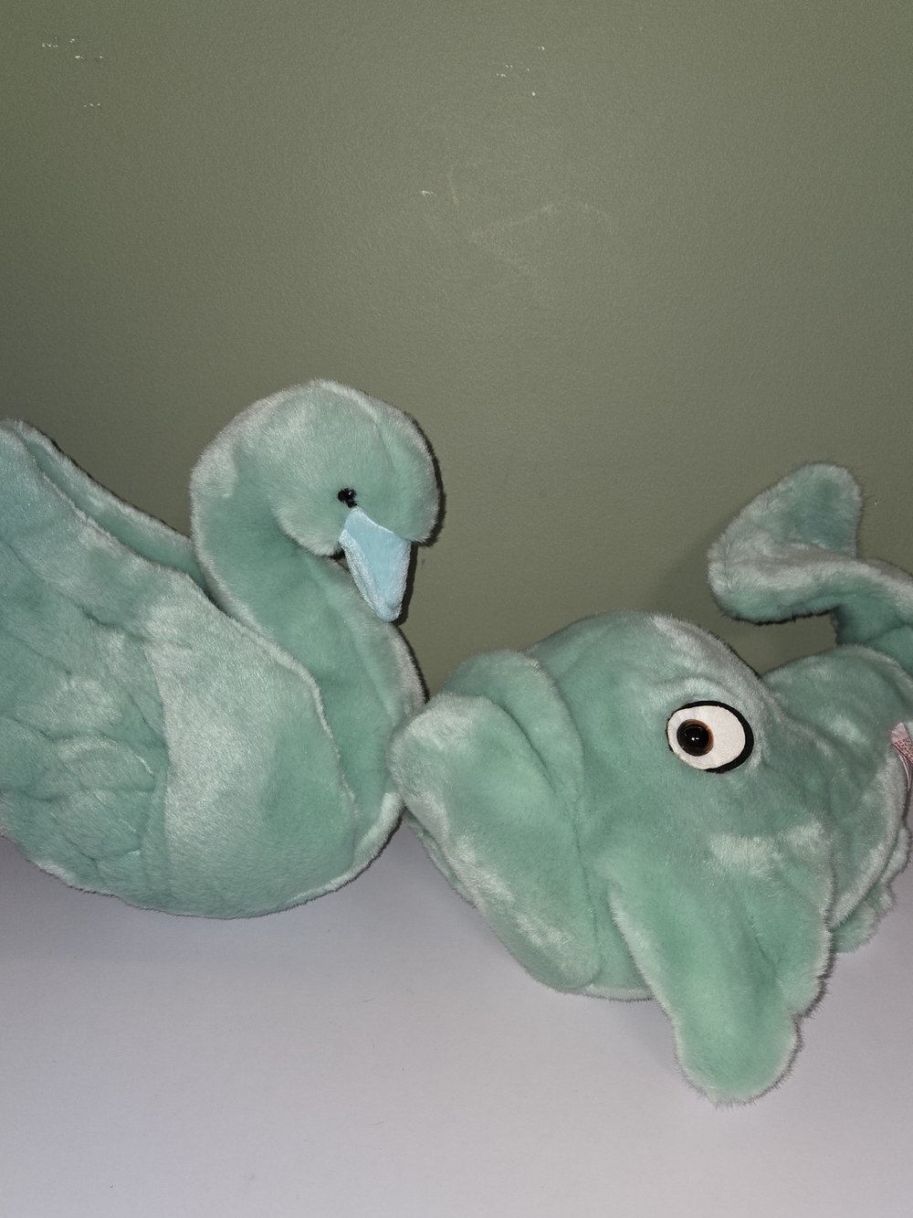 Vintage Douglas Disney World Swan & Dolphin Resort Plush Set Seafoam Green Promo